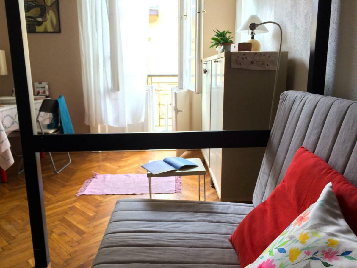 Rakoczi Central Apartment Budapest Bagian luar foto